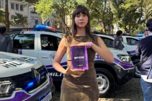 Mais proteção às mulheres: Fabiana Bolsonaro propõe viaturas especializadas.